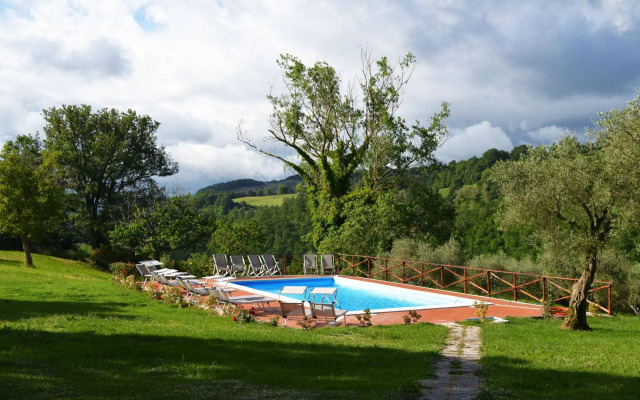 Castello Di Petroia Relais