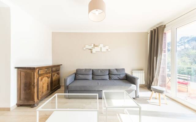 Appartement T3 Design Et Calme - Proche de la Plage