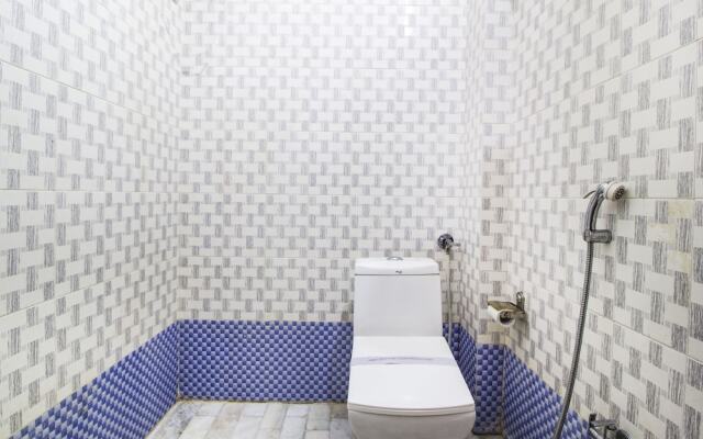 FabExpress White Palace