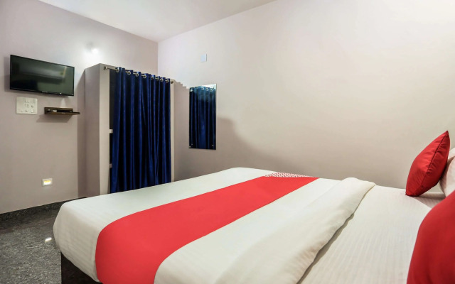 Oyo 43512 Bijaya Palace