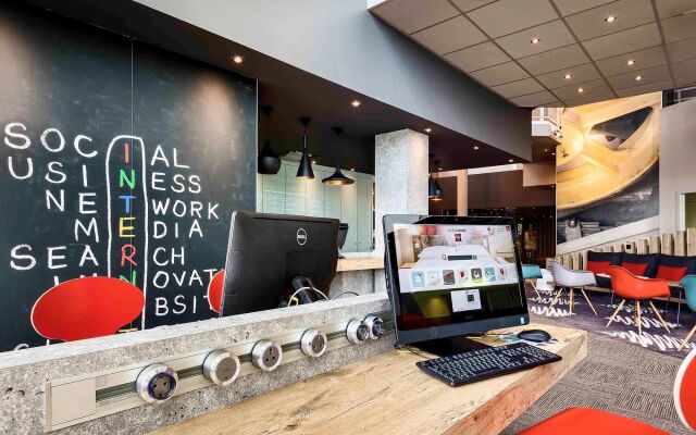 Отель ibis Site du Futuroscope