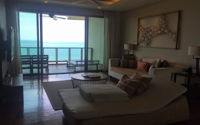 Luxury Sea View Apartment