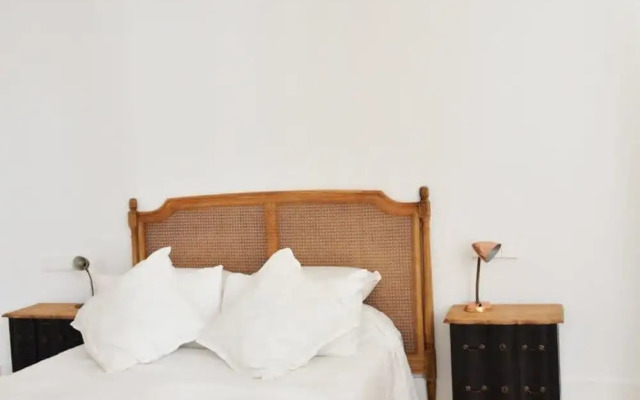 The Balconies I Apartment With Three Balconies in Malasana