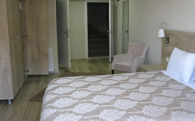 Otel Topcuoglu