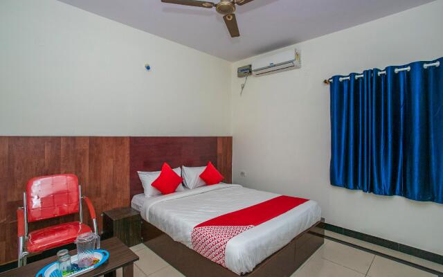 OYO 26817 Gks Residency