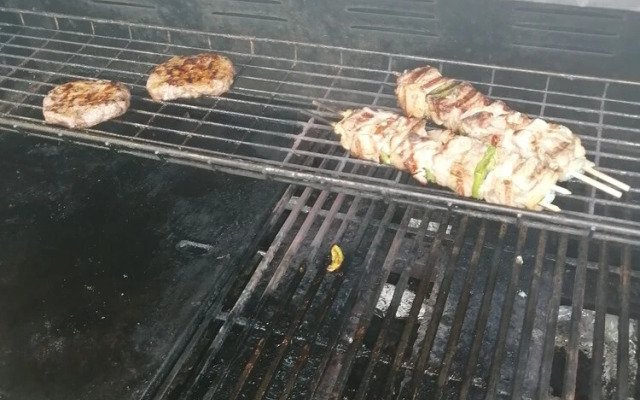 Villa Branca Barreiros Bed & Breakfast