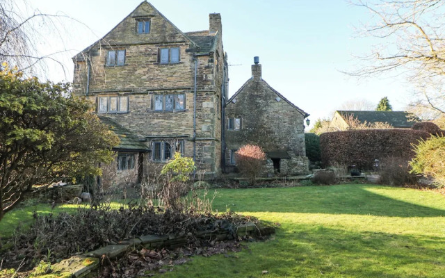 Old Manor House