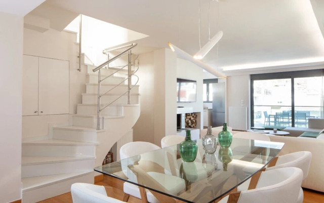 Elaia Luxury Condo Glyfada