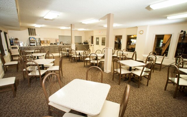 Northfield Inn, Suites & Conference Center