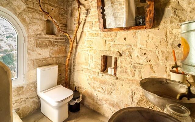 Kamihis Farm House Experience