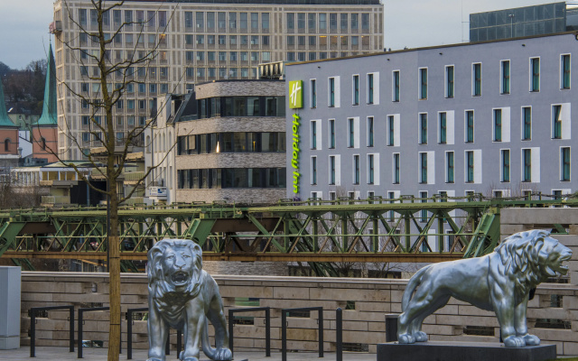 Holiday Inn Express Wuppertal - Hauptbahnhof by IHG