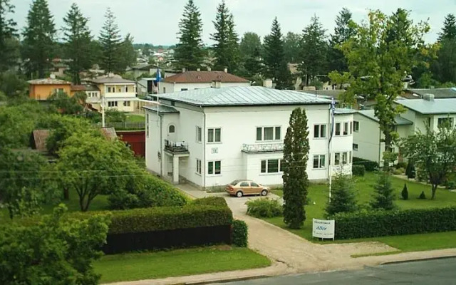 Alice Guesthouse