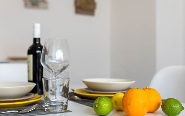 Elegant Apartment in Avola near Sea Beach