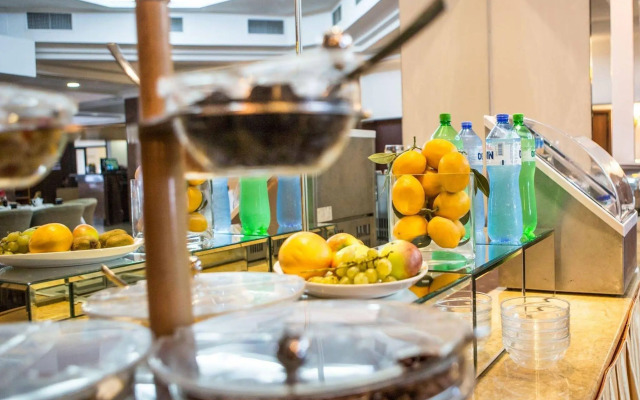 Crystal Palace Hotel