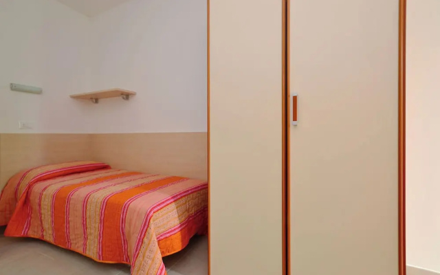 Inviting Seven Guests Apartment Near the Beach