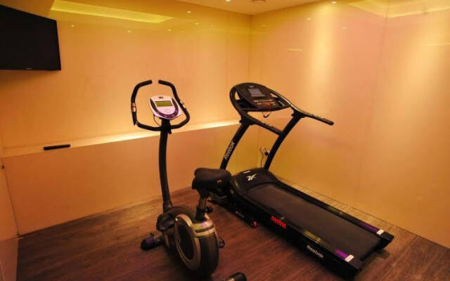 Velvet Hotel & Restaurant