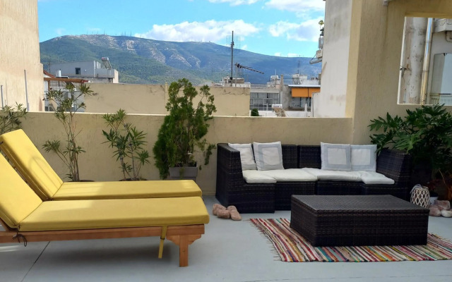 INSPIRATION Guestroom with Amazing Roof Garden