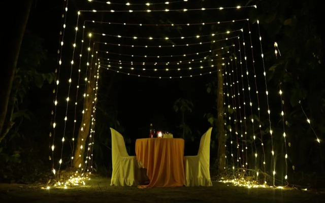 Whispering woods by Aura hospitality