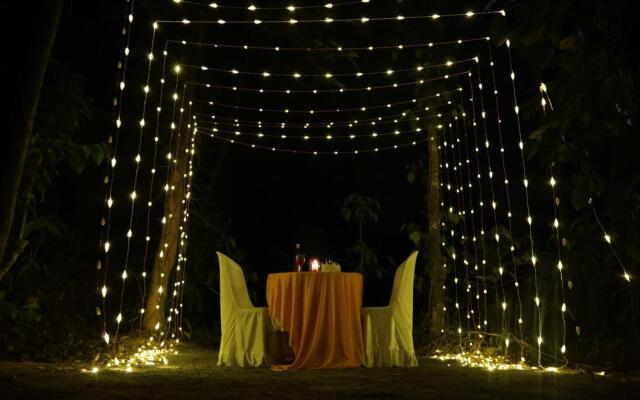 Whispering woods by Aura hospitality