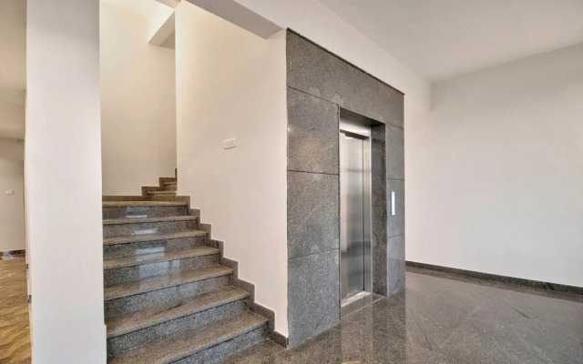 SilverKey Executive Stays 19407 Padmanabhnagar