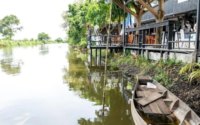 The Great Residence Suvarnabhumi Airport
