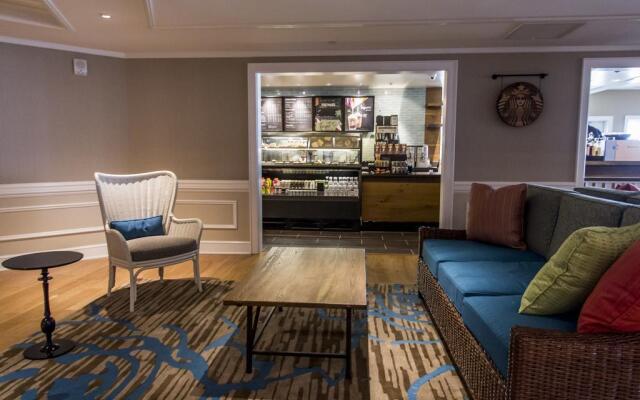 Cedar Point's Hotel Breakers
