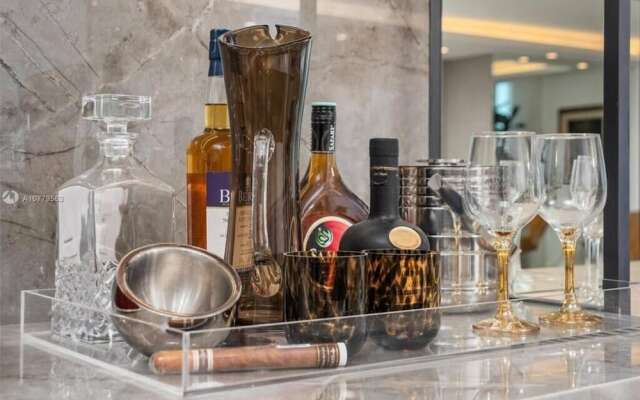 Ocean View Luxury Condo