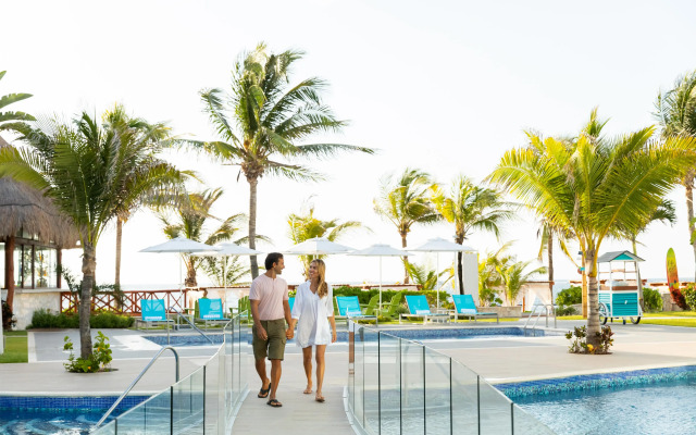 Margaritaville Island Reserve Riviera Cancún - A Karisma All-Inclusive Experience for All