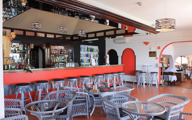 Cais da Oliveira Hotel