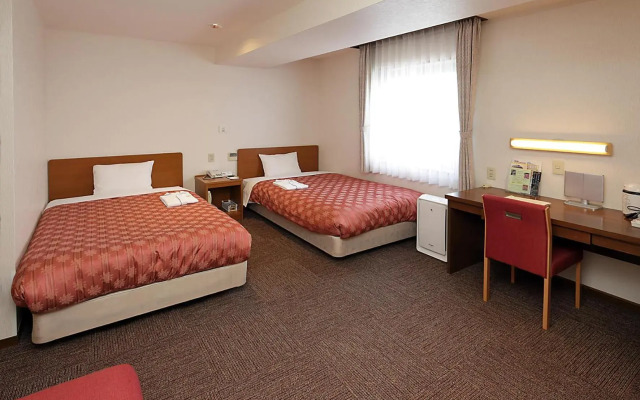 Kumegawa Wing Hotel