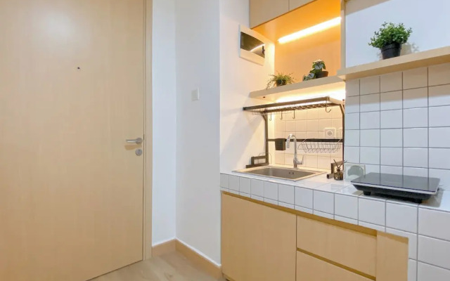 Studio Furnished At Pollux Chadstone Apartment