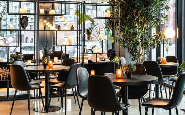 Griffintown Hotel