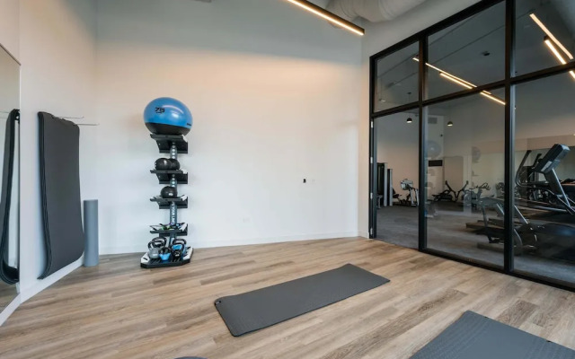 The Ultimate Lincoln Park Group Getaway