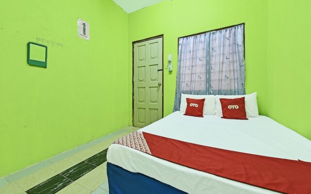 Haza Harmoni Guesthouse by OYO Rooms