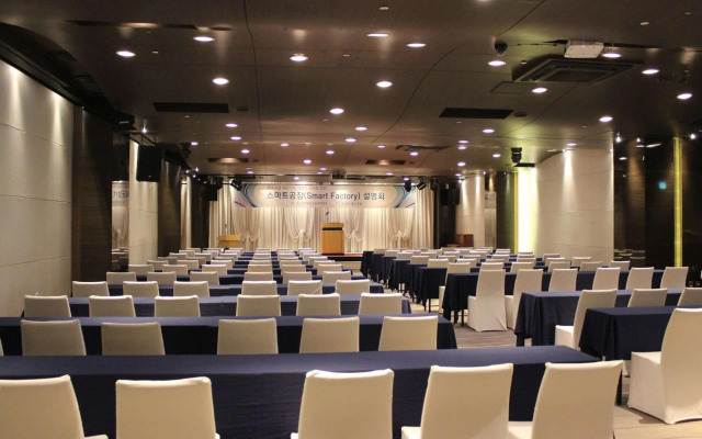 Grand Mercure Ambassador Changwon