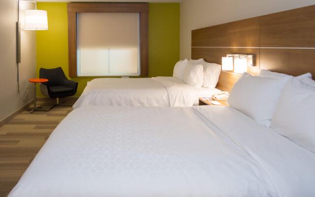 Holiday Inn Express Hotel & Suites Muskogee by IHG