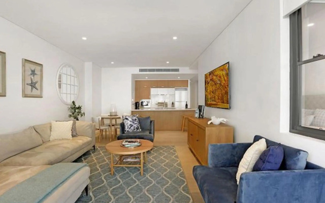 Across from Huskisson Beach Located in the Heart of Huskisson