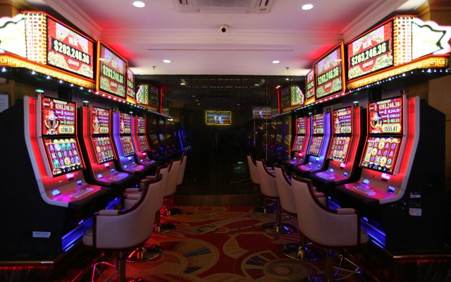 Caravelle Saigon Hotel