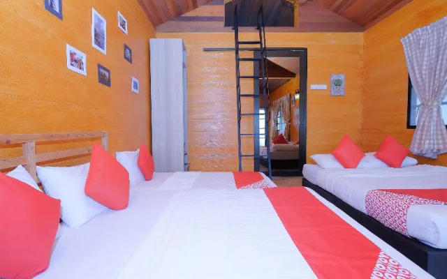 OYO 89370 TBox Premium Resort