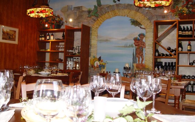 Piccola Italia Resort