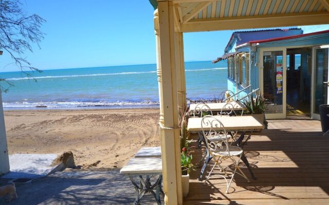 Historic Holiday Home in San Vincenzo near Beach