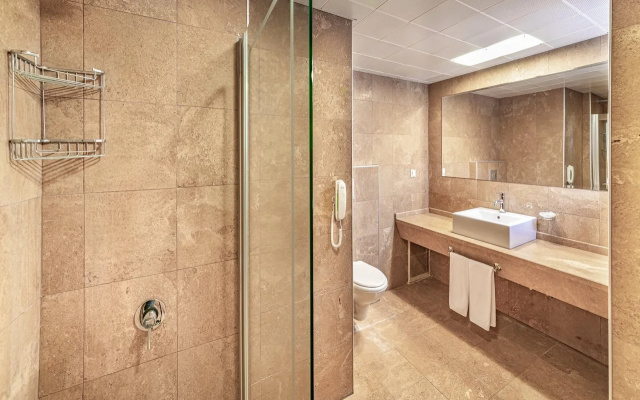Faros Premium Beach