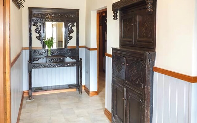 Longwell Cottage