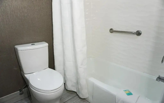 Ramada Modesto