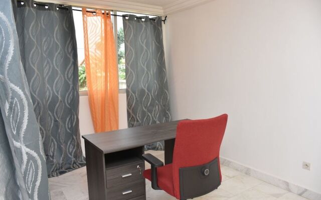 Azur Residence Angre Soleil 3