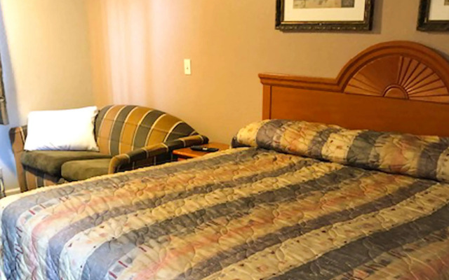 Crown Lodge Motel Oakland