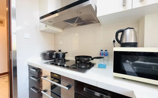Tyms 2BR with Kitchen 5min to Metro