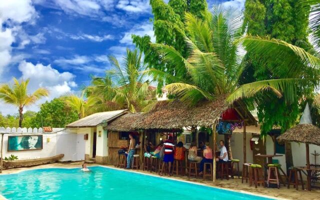 Tulia House - Hostel
