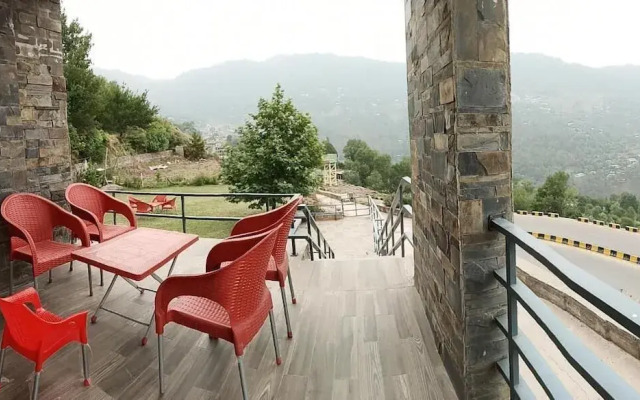 Midway Murree