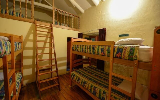Hitchhikers Cusco Hostel